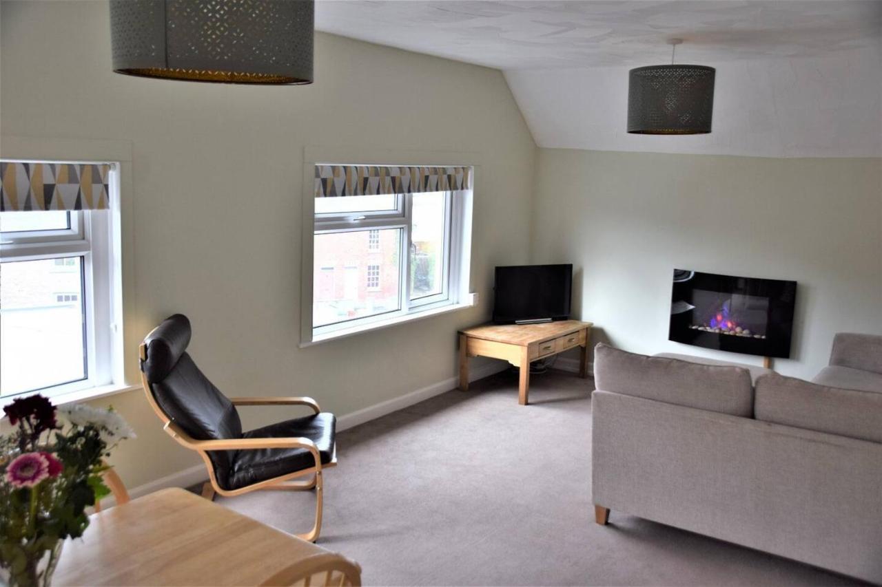 Charming 3-Bed Apartment In Talgarth Powys Брекон Экстерьер фото