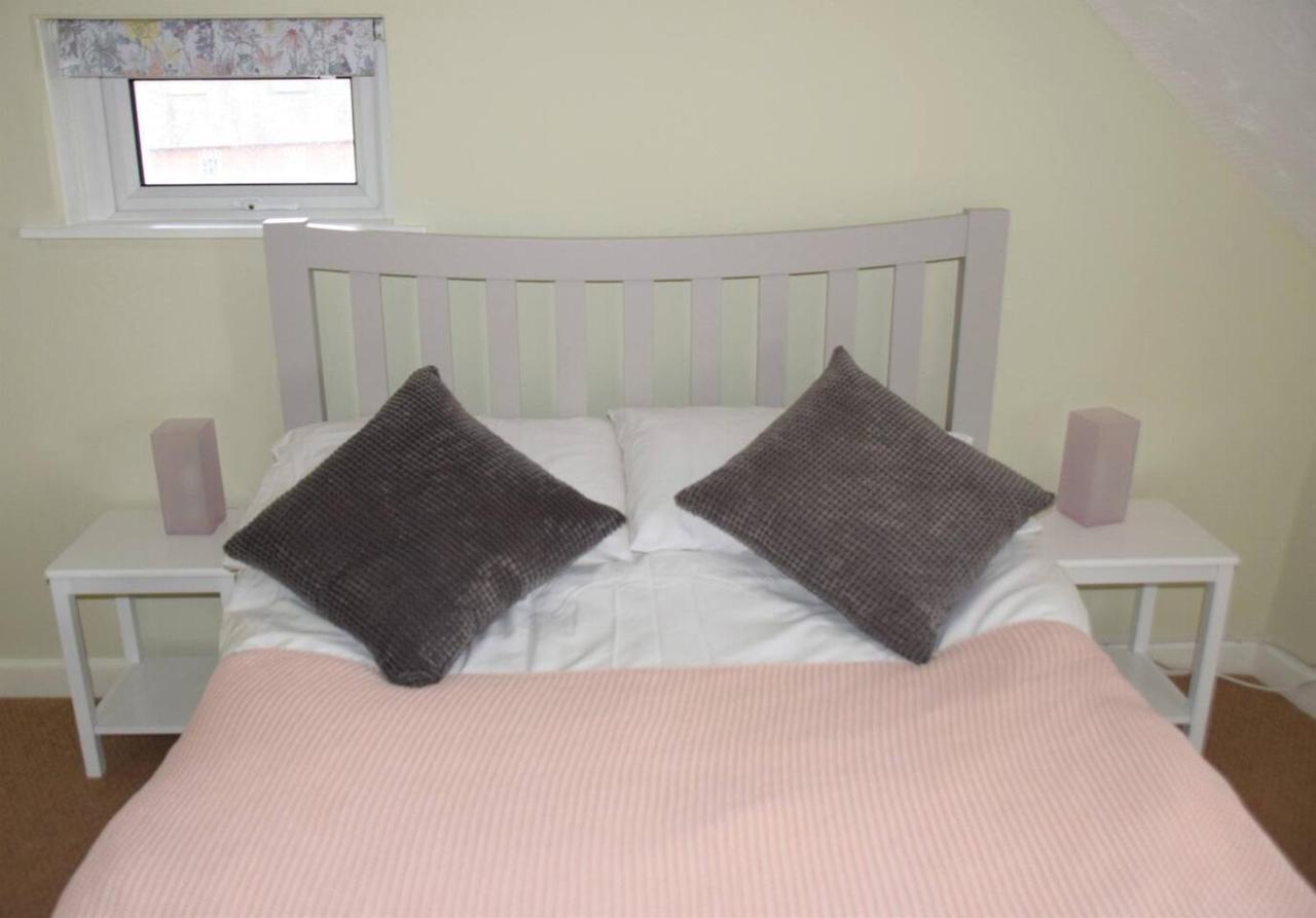 Charming 3-Bed Apartment In Talgarth Powys Брекон Экстерьер фото