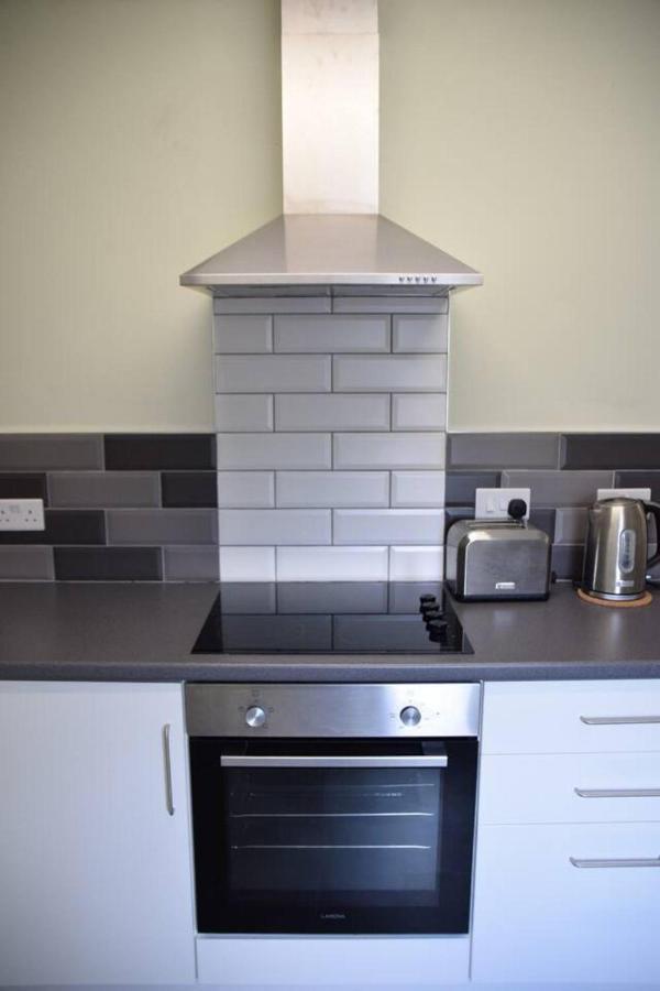 Charming 3-Bed Apartment In Talgarth Powys Брекон Экстерьер фото